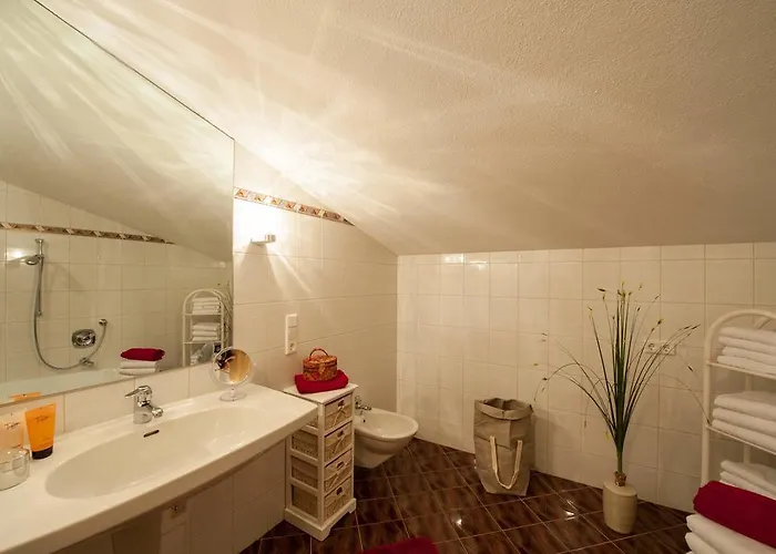 Appartementhaus Leitner * Ehrwald